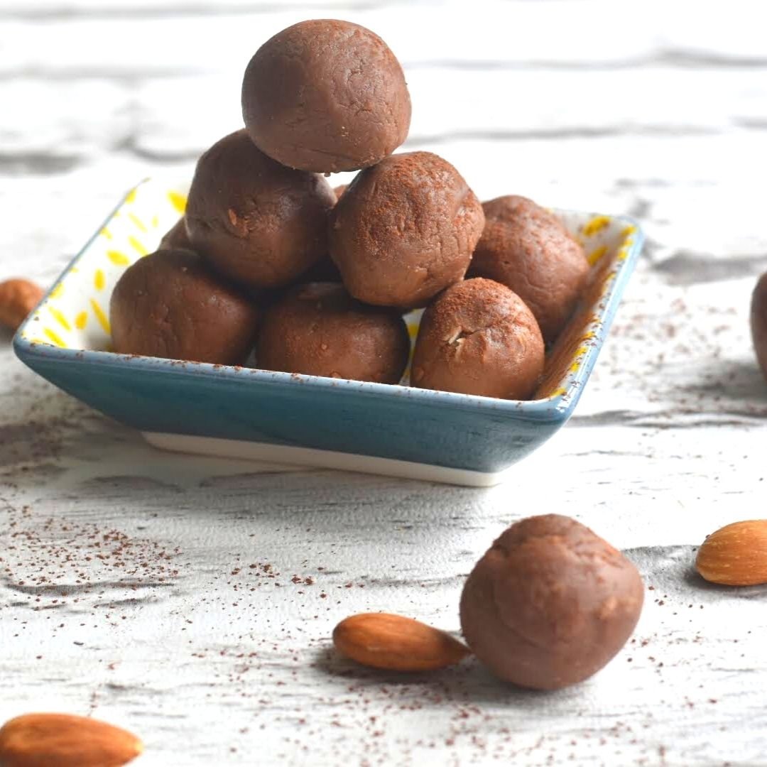 Sprouted Ragi Choco Laddu